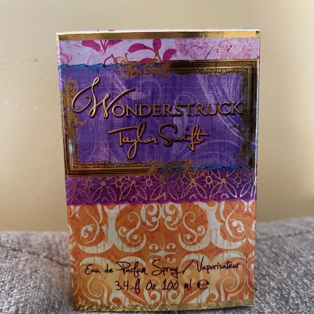 Brand New Taylor Swift Wonderstruck Perfume